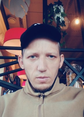 Рома, 41, Россия, Великий Новгород