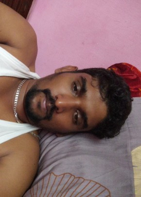 Moba, 27, India, Kadayanallur