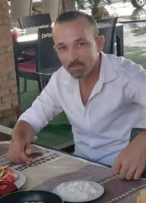 Nebi , 47, Türkiye Cumhuriyeti, Manisa