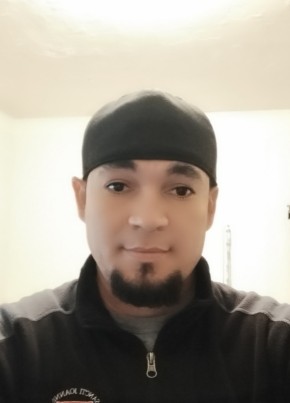 Carlos, 22, United States of America, South Boston