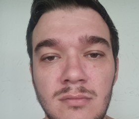 Rafa, 34, Americana