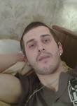 Maksi, 30 лет