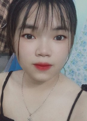 Huệ, 22, Công Hòa Xã Hội Chủ Nghĩa Việt Nam, Hà Nội