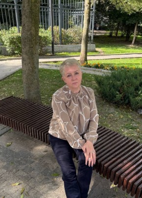 Elena, 64, Russia, Moscow