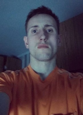 Aleksandr, 33, Belarus, Lida