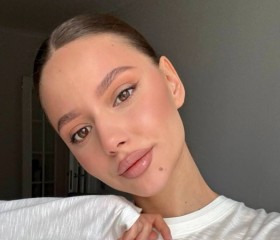 Kristina, 28, Lisbon
