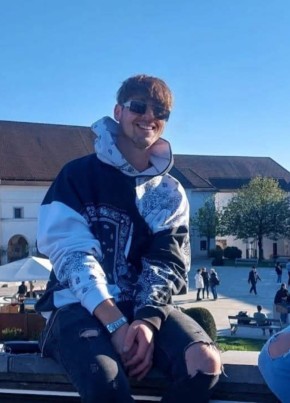 Llokumi, 45, Slovenia, Ljubljana