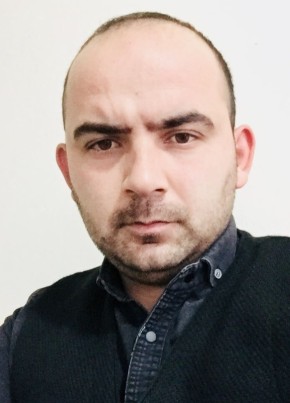 Ahmet Turan, 35, Türkiye Cumhuriyeti, Çarşamba