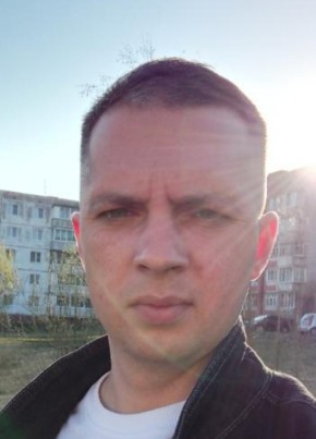 Юрий, 29, Россия, Родники (Ивановская обл.)