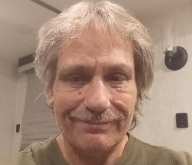 Clint, 56 лет, Summerville