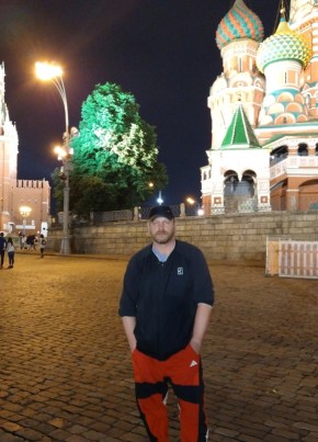Юрий, 48, Россия, Белгород