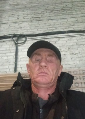 Александр Поварн из Воткинска 41 год