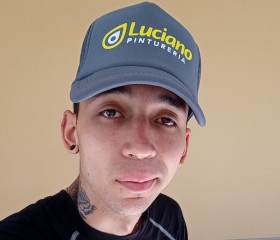 Ezzequiel, 27, Villa Gesell