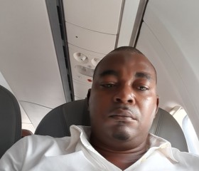 Manoungui , 40 лет, Libreville