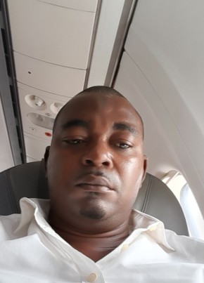 Manoungui , 40, République Gabonaise, Libreville