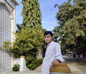 Javaid, 18 лет, کراچی