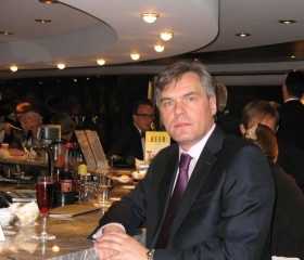 Sim, 53, Moscow