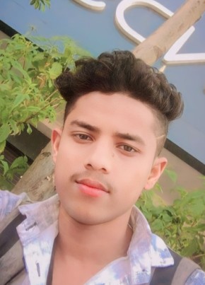 Shaik, 18, India, Hyderabad