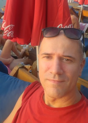 Aleksandar, 46, Србија, Београд