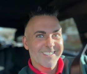 Michael, 54, London