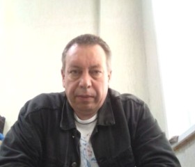 Михаил, 48 лет, Орёл