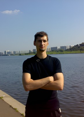 Геннадий из Москвы 46 лет