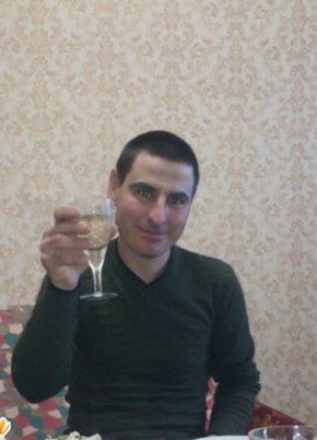 Эрнест, 41, Россия, Джанкой