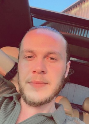 Muhammed из Edmonton 26 лет