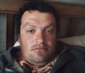 Gastón, 21, Talca