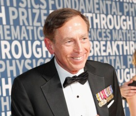 David Petraeus, 71 год, Русский Камешкир