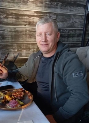 Алексей из Десногорска 53 года