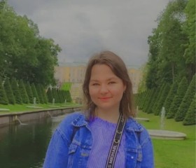 Yana, 22, Saint Petersburg