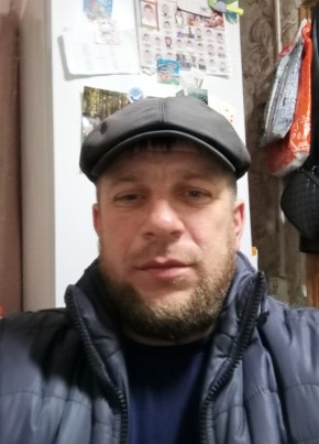 Паша из Новосибирска 42 года