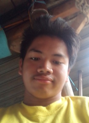 Mark Angelo, 19, Pilipinas, Batangas