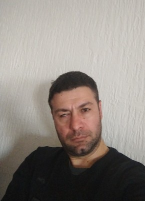 Aleksandar, 38, Србија, Београд