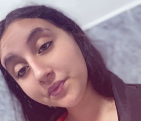 Floryana, 18, Simleu Silvaniei