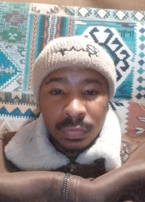 Lutho из Stellenbosch 21 год