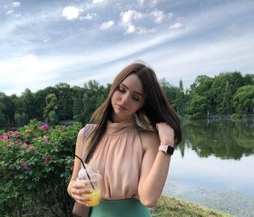 Алиса, 28 лет, Казань