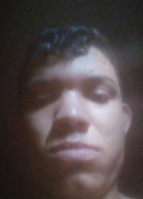 Leandro, 24, República Federativa do Brasil, Jataí
