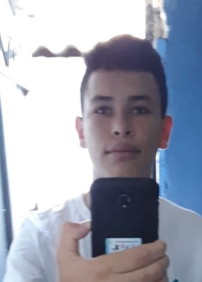 Daniel, 21, República de Honduras, Tegucigalpa