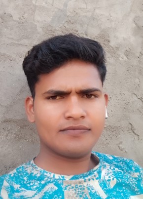 Arbaaz Khan, 18, India, Porsa