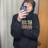 Noitsevan , 22  , Shawnee (State of Kansas)