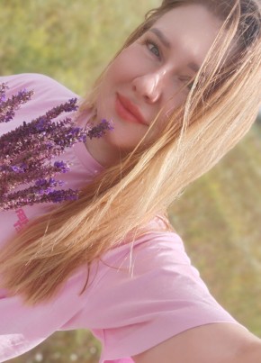 Марина из Саратова 37 лет