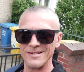 Aleksandr, 43, Bender