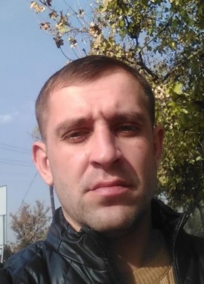 Артём из Chirchiq 36 лет