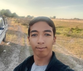 Mahdi, 20, Ahvaz