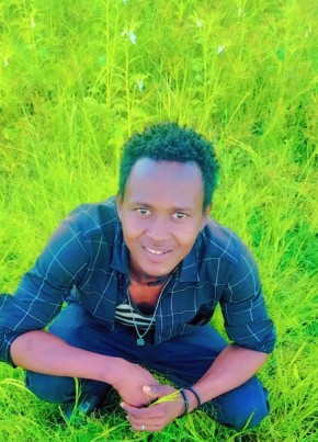 Adam Youssef из Washington D.C. 22 года