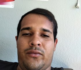 Yohao, 22, Fresno (State of California)