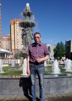 Mikhail, 62, Russia, Moscow