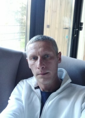 Никита из Ижевска 42 года
